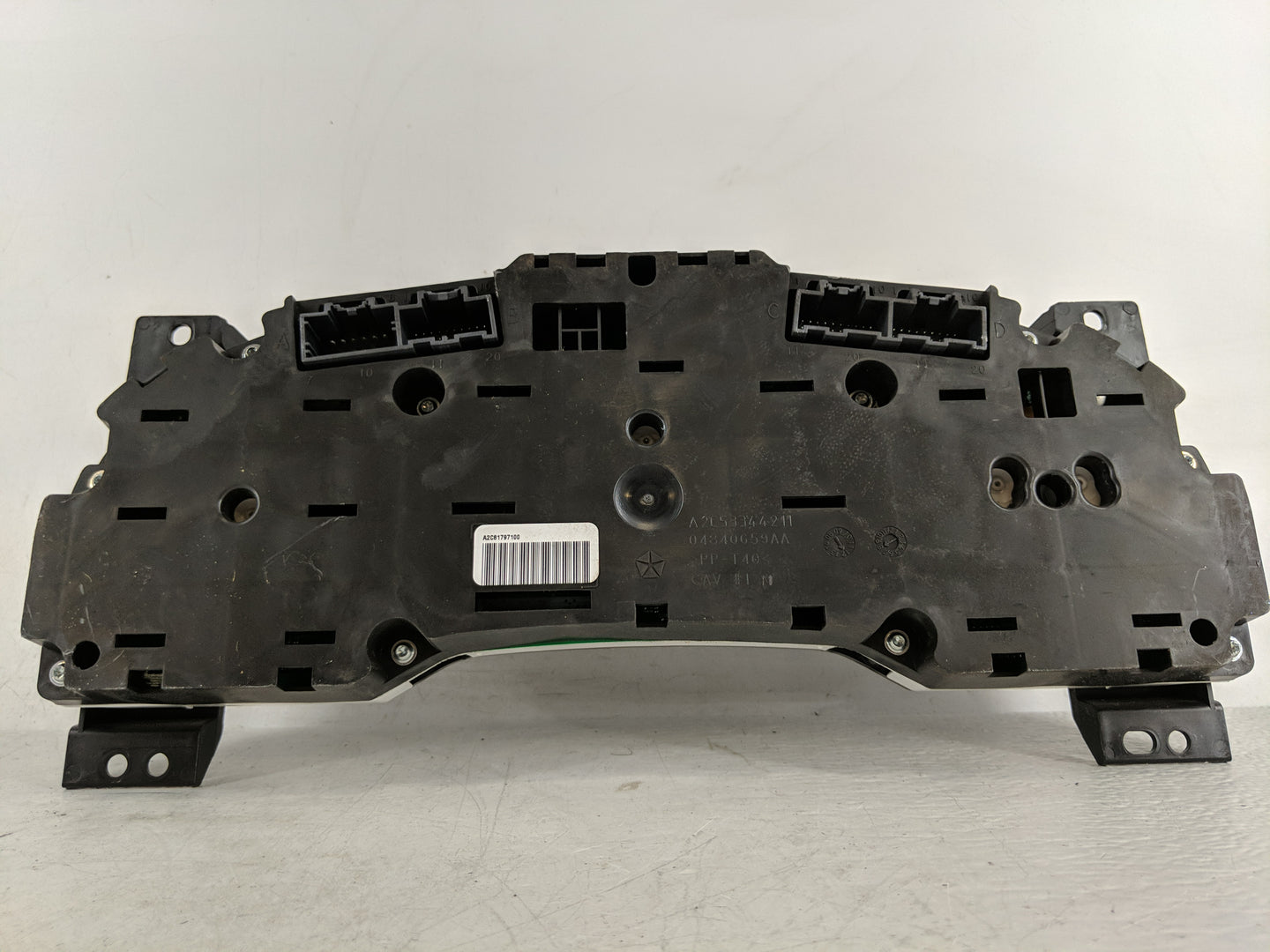 2011-2014 Dodge Avenger Instrument Cluster Speedometer Gauges P/N:P56046511AH Fits Fits 2011 2012 2013 2014 OEM Used Auto Pa