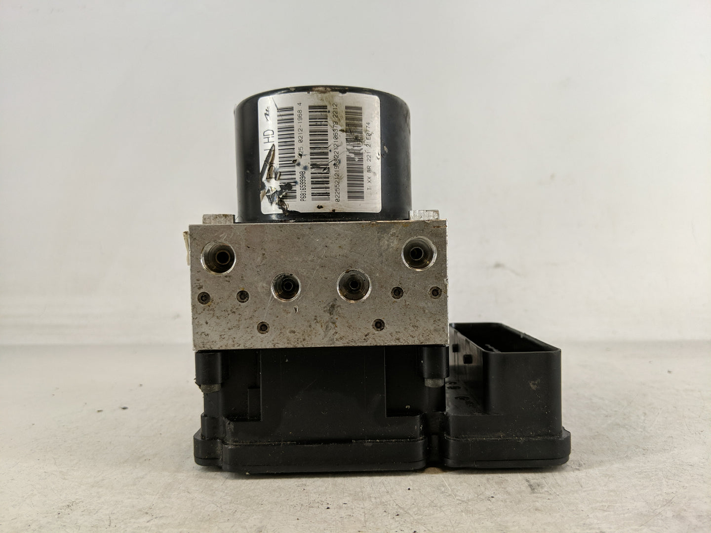 2011-2014 Dodge Avenger ABS Pump Control Module Replacement P/N:P68165999AB Fits Fits 2010 2011 2012 2013 2014 OEM Used Auto