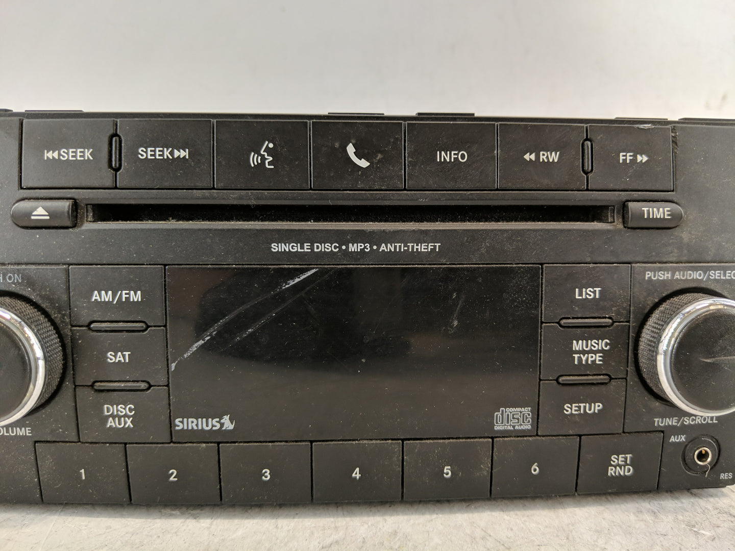 2013-2014 Dodge Avenger Radio AM FM Cd Player Receiver Replacement P/N:P05091197AC Fits Fits 2013 2014 OEM Used Auto Parts -