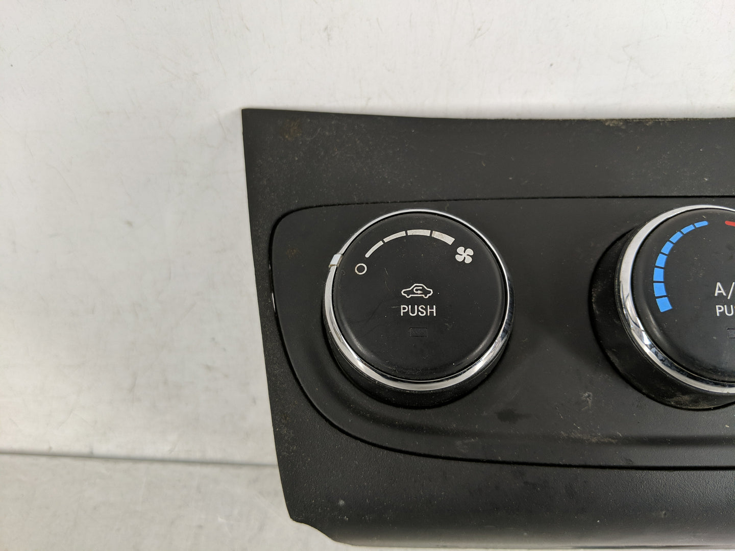 2010-2014 Dodge Avenger Climate Control Module Temperature AC/Heater Replacement P/N:1119676X-06-AC 22832713 Fits OEM Used A