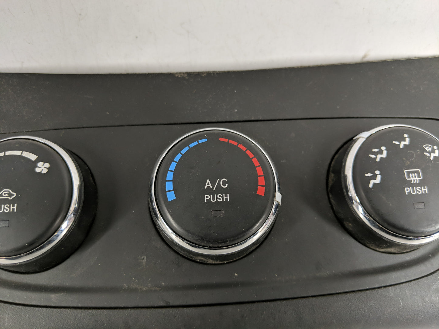 2010-2014 Dodge Avenger Climate Control Module Temperature AC/Heater Replacement P/N:1119676X-06-AC 22832713 Fits OEM Used A