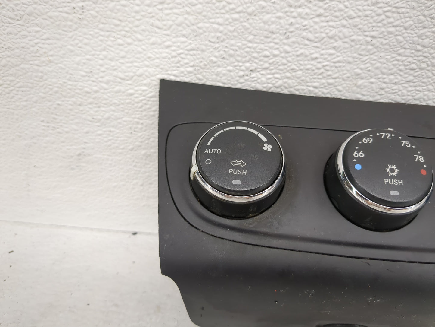 2008-2014 Dodge Avenger Climate Control Module Temperature AC/Heater Replacement P/N:P55111888AT Fits OEM Used Auto Parts - 