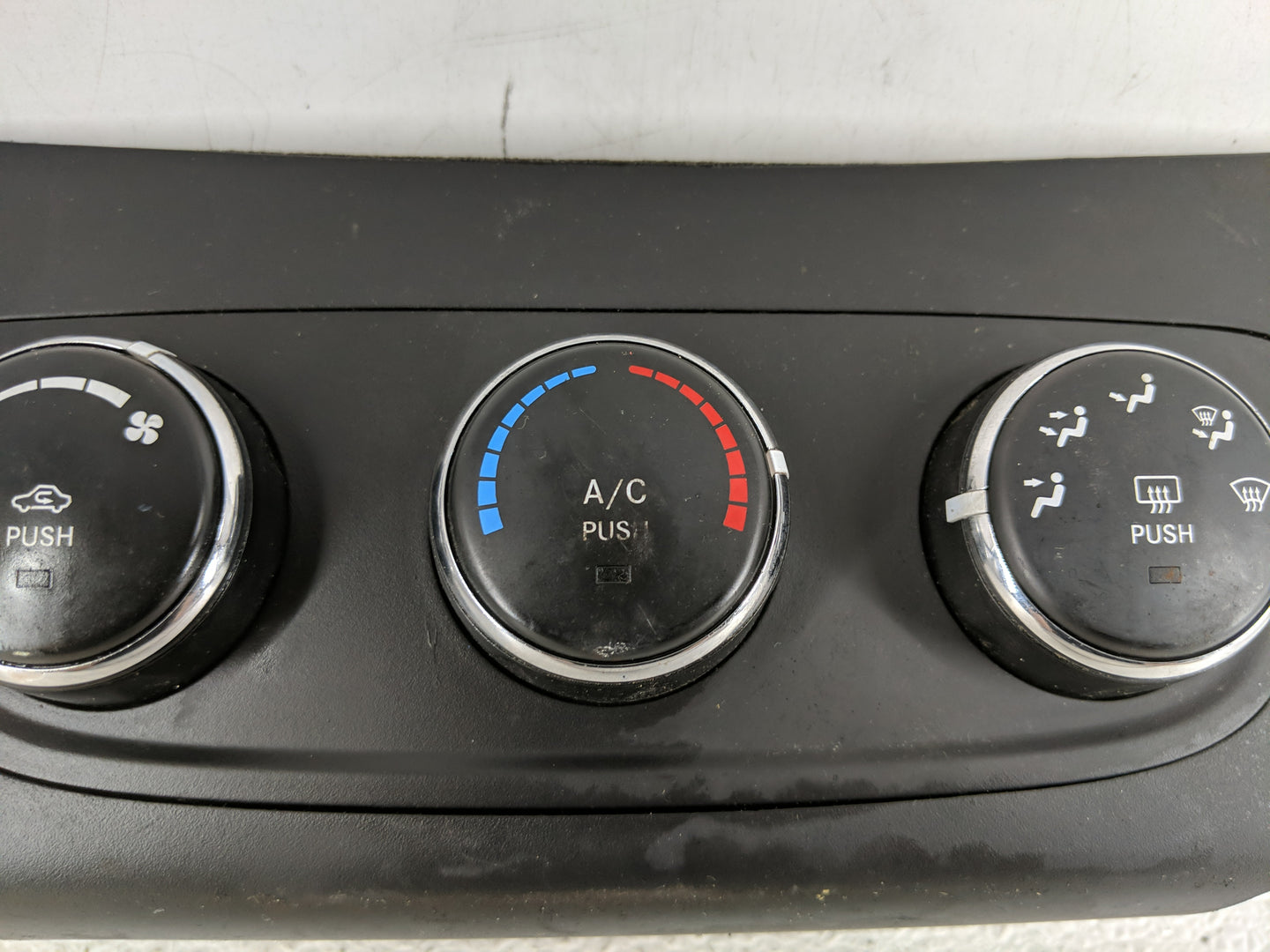 2010-2014 Dodge Avenger Climate Control Module Temperature AC/Heater Replacement P/N:1119676X-06-AC 22832713 Fits OEM Used A