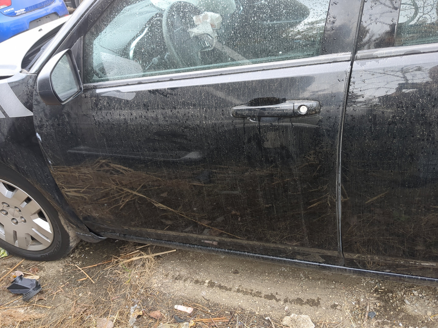 2011-2014 Dodge Avenger Driver Front Door Oem - Oemusedautoparts1.com