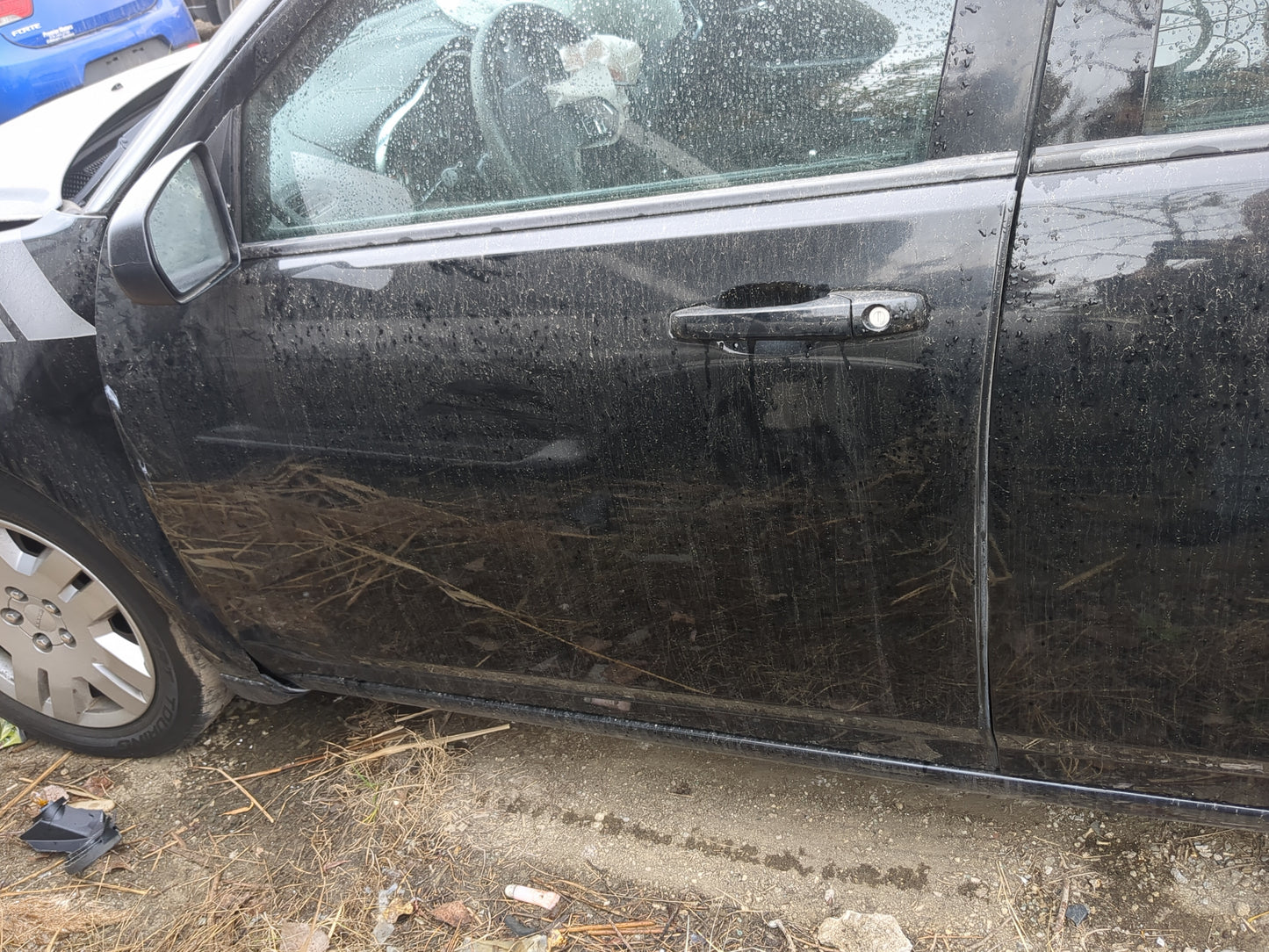 2011-2014 Dodge Avenger Driver Front Door Oem - Oemusedautoparts1.com