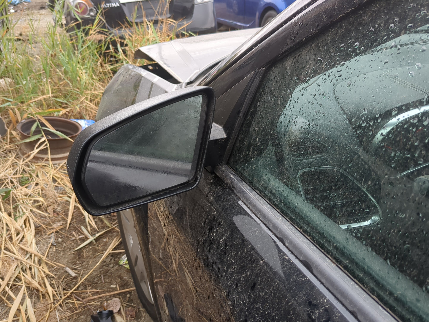 2008-2014 Dodge Avenger Driver Side View Mirror - Left Door Mirror OEM Used - Oemusedautoparts1.com