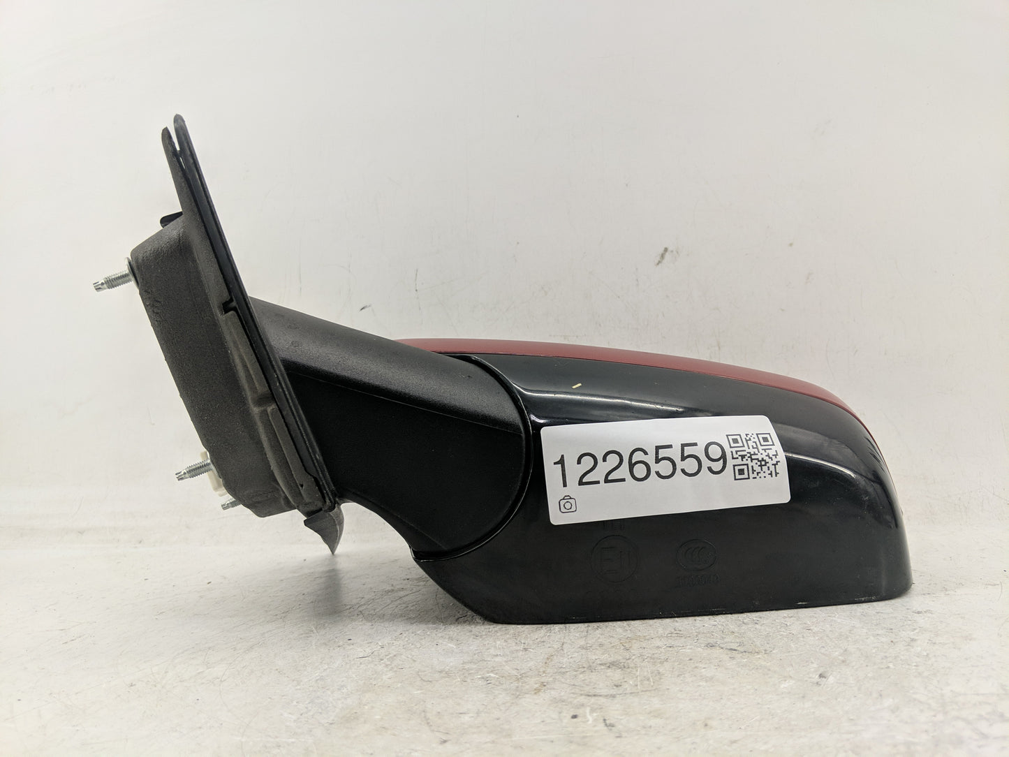 2013-2014 Dodge Avenger Passenger Right Side View Manual Door Mirror - Oemusedautoparts1.com