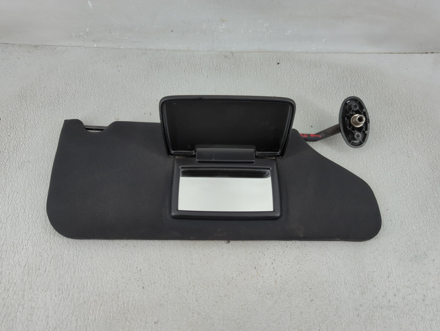 2013 Dodge Avenger Sun Visor Shade Replacement Passenger Right Mirror Fits OEM Used Auto Parts - Oemusedautoparts1.com