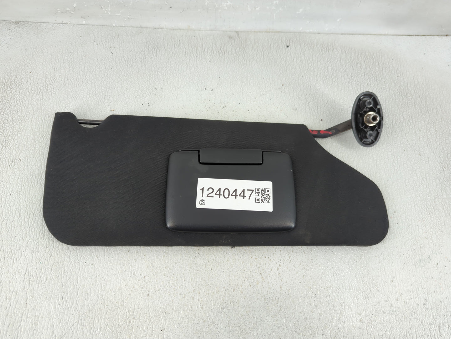 2013 Dodge Avenger Sun Visor Shade Replacement Passenger Right Mirror Fits OEM Used Auto Parts - Oemusedautoparts1.com