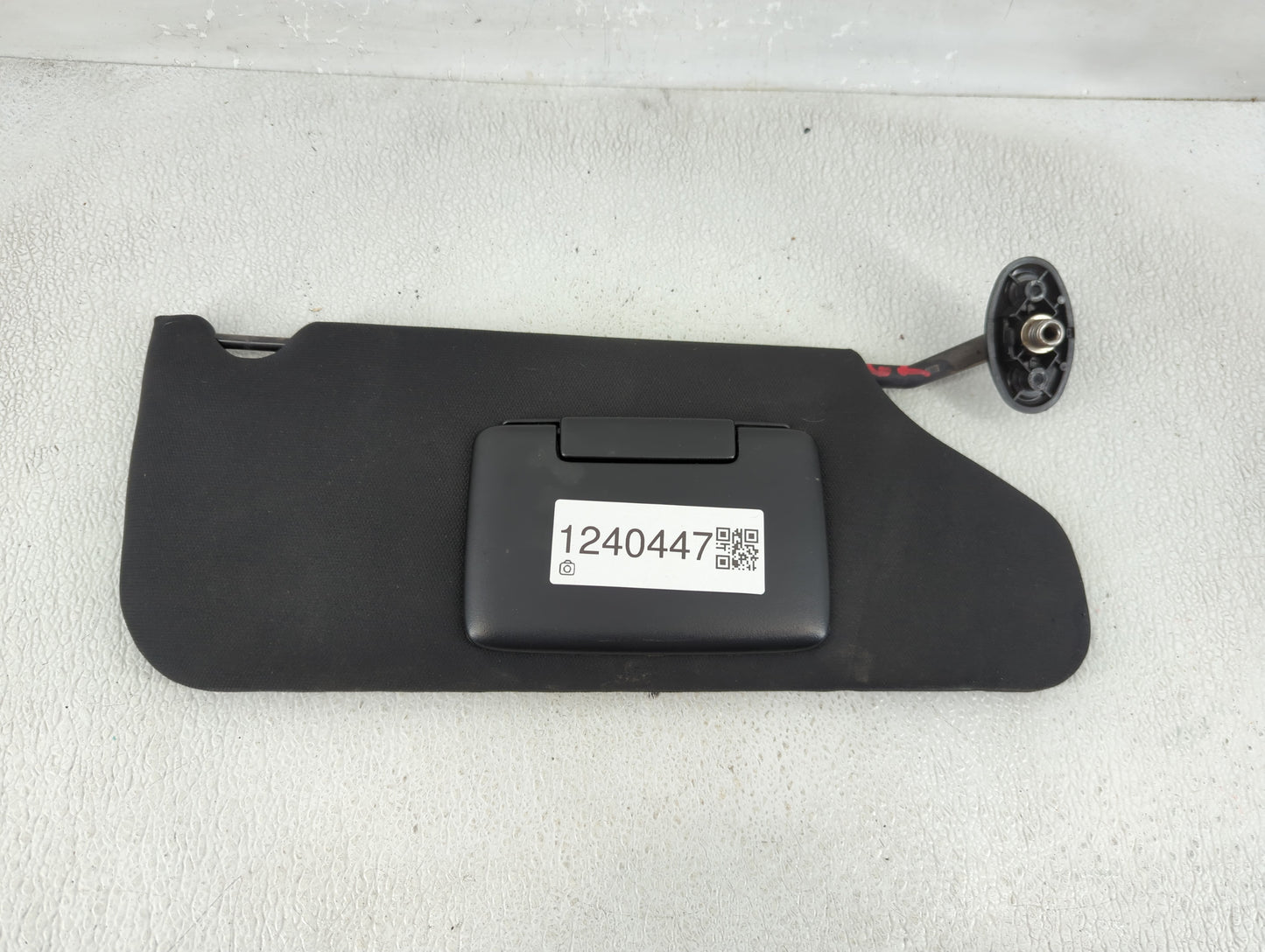 2013 Dodge Avenger Sun Visor Shade Replacement Passenger Right Mirror Fits OEM Used Auto Parts - Oemusedautoparts1.com