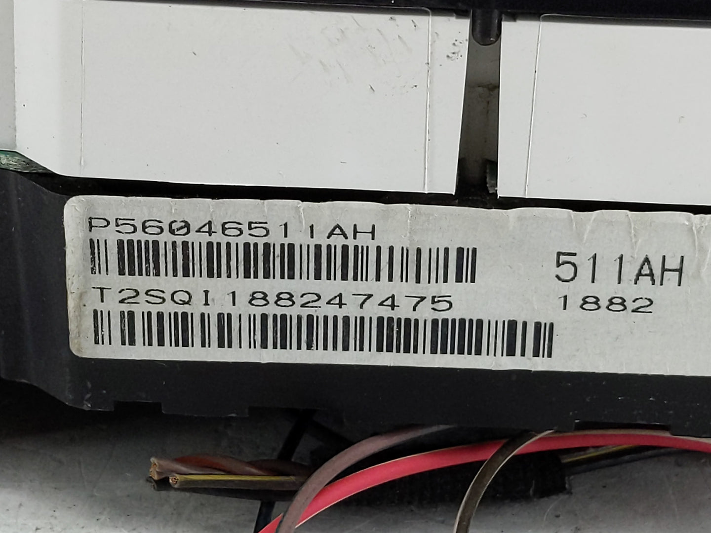 2011-2014 Dodge Avenger Instrument Cluster Speedometer Gauges P/N:P56046511AH Fits Fits 2011 2012 2013 2014 OEM Used Auto Pa