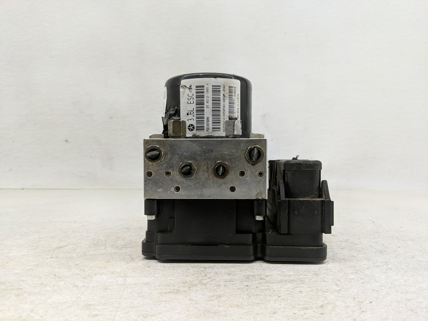 2011-2014 Dodge Avenger ABS Pump Control Module Replacement P/N:P68148760AA Fits Fits 2010 2011 2012 2013 2014 OEM Used Auto