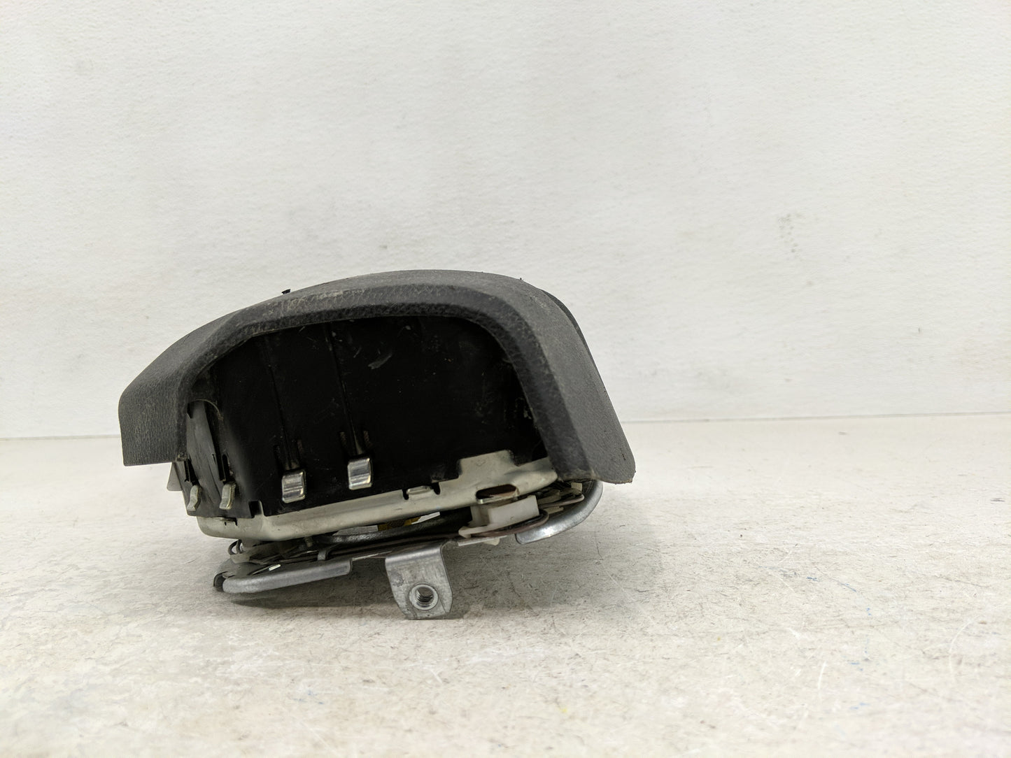 2011-2014 Dodge Avenger Air Bag Driver Left Steering Wheel Mounted Fits Fits 2011 2012 2013 2014 OEM Used Auto Parts - Oemus