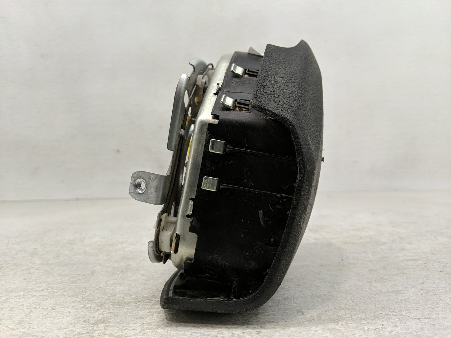 2011-2014 Dodge Avenger Air Bag Driver Left Steering Wheel Mounted Fits Fits 2011 2012 2013 2014 OEM Used Auto Parts - Oemus