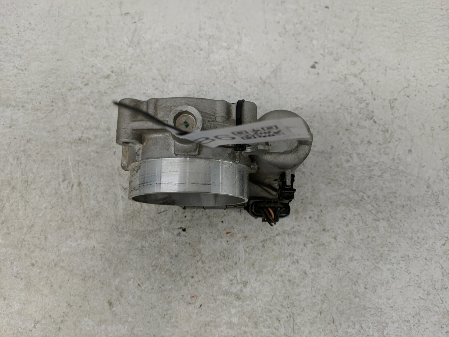 2011-2014 Dodge Avenger Throttle Body P/N:05184349AC 0 280 750 570 Fits OEM Used Auto Parts - Oemusedautoparts1.com