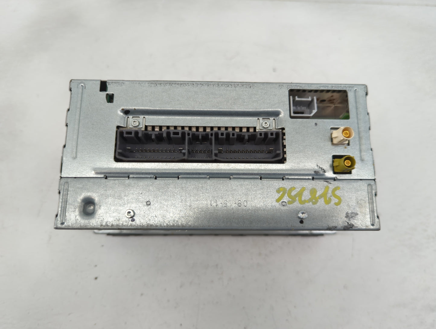 2013 Dodge Avenger Radio AM FM Cd Player Receiver Replacement P/N:P68092001AE P05091656AE Fits OEM Used Auto Parts - Oemused