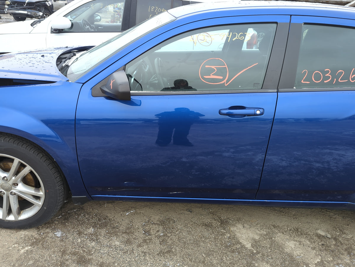 2011-2014 Dodge Avenger Driver Front Door Oem 1280856 - Oemusedautoparts1.com