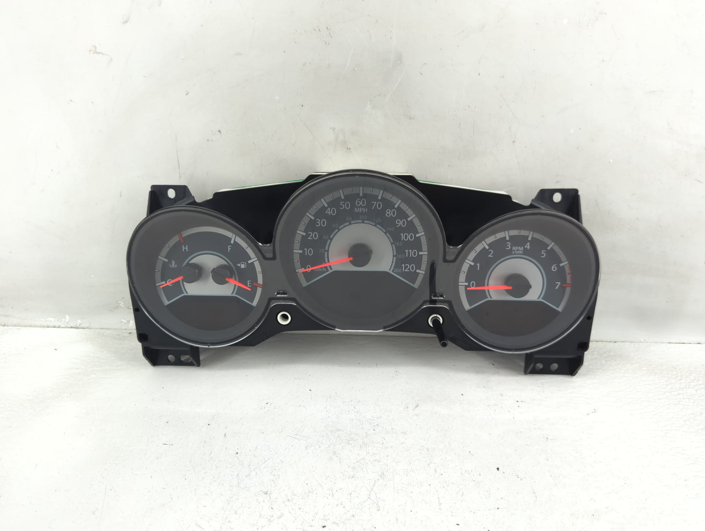 2011-2014 Dodge Avenger Instrument Cluster Speedometer Gauges P/N:0 4840659AA A2C53344211 Fits Fits 2011 2012 2013 2014 OEM 