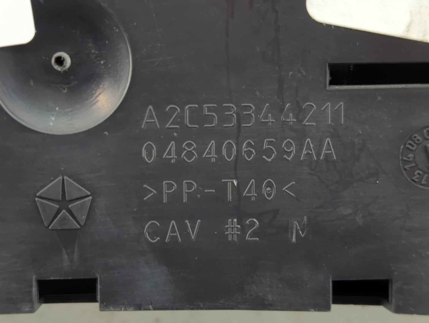2011-2014 Dodge Avenger Instrument Cluster Speedometer Gauges P/N:0 4840659AA A2C53344211 Fits Fits 2011 2012 2013 2014 OEM 
