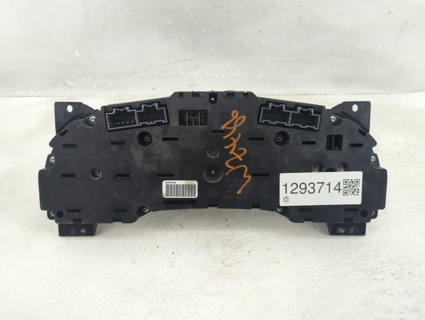 2011-2014 Dodge Avenger Instrument Cluster Speedometer Gauges P/N:P56046908AE Fits Fits 2011 2012 2013 2014 OEM Used Auto Pa