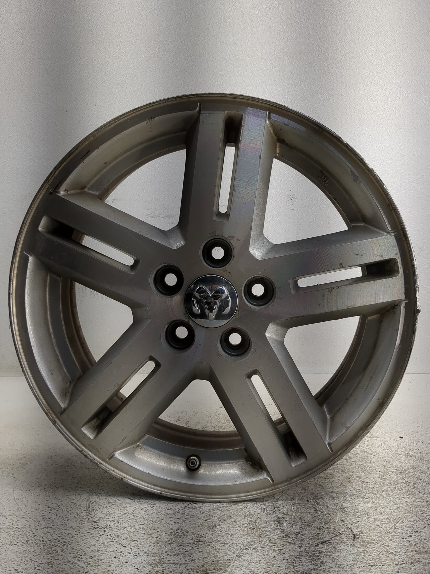 2011-2014 Dodge Avenger Oem Wheel Rim - Oemusedautoparts1.com