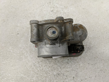 2008-2014 Dodge Avenger Throttle Body P/N:5429090 Fits Fits 2007 2008 2009 2010 2011 2012 2013 2014 2015 2016 2017 2018 OEM Used Auto Parts