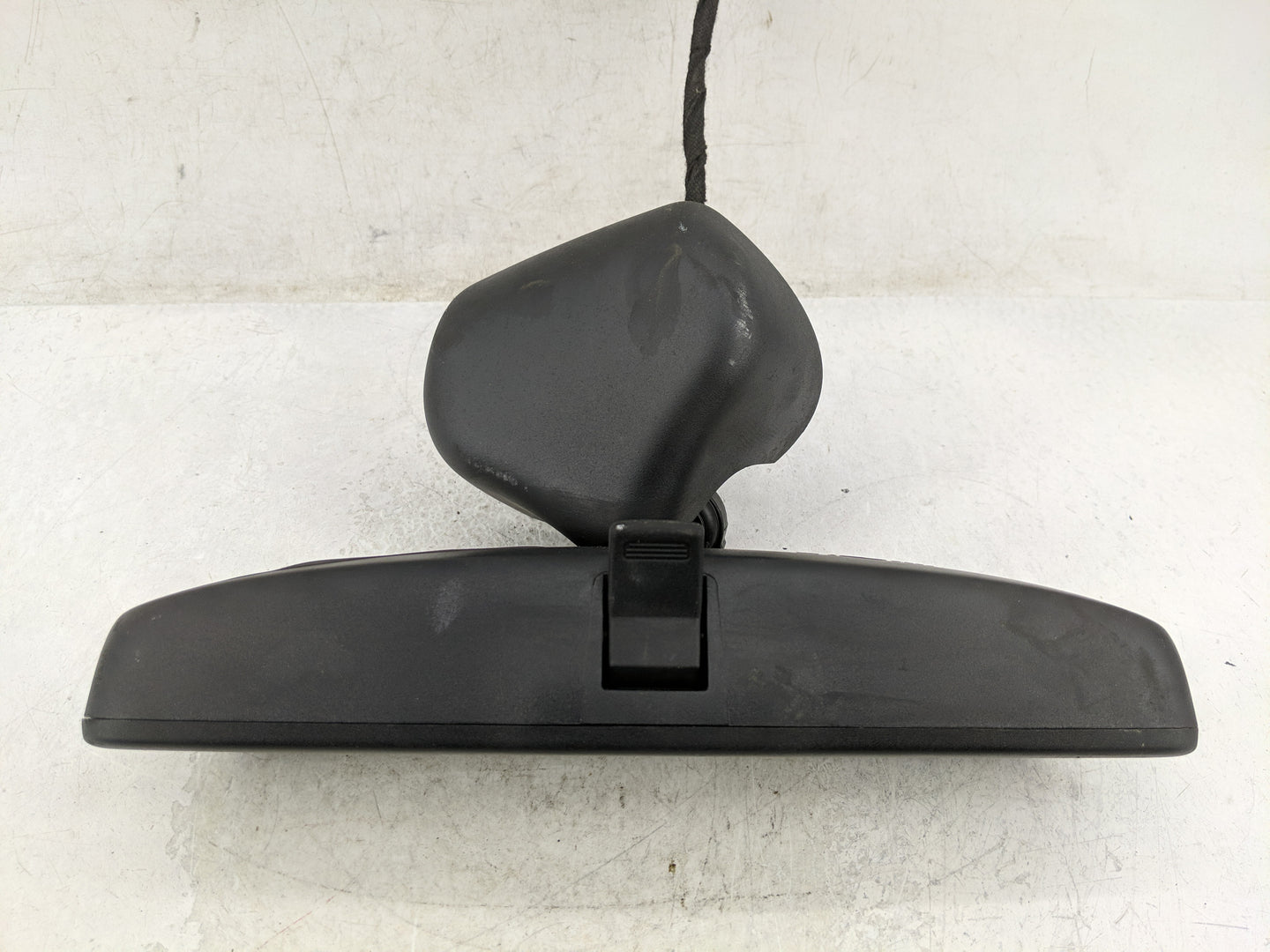 2008-2014 Dodge Avenger Interior Rear View Mirror Replacement OEM P/N:A048070 Fits OEM Used Auto Parts - Oemusedautoparts1.c