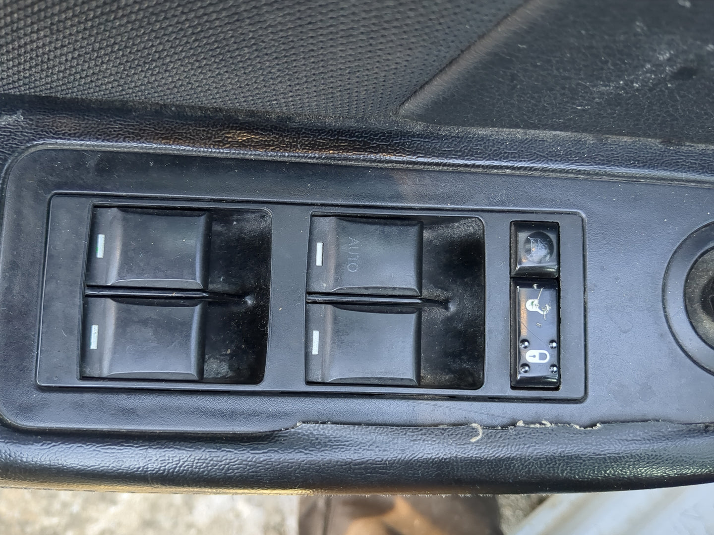 2008-2014 Dodge Avenger Master Power Window Switch Replacement Driver Side Left Fits OEM Used Auto Parts - Oemusedautoparts1