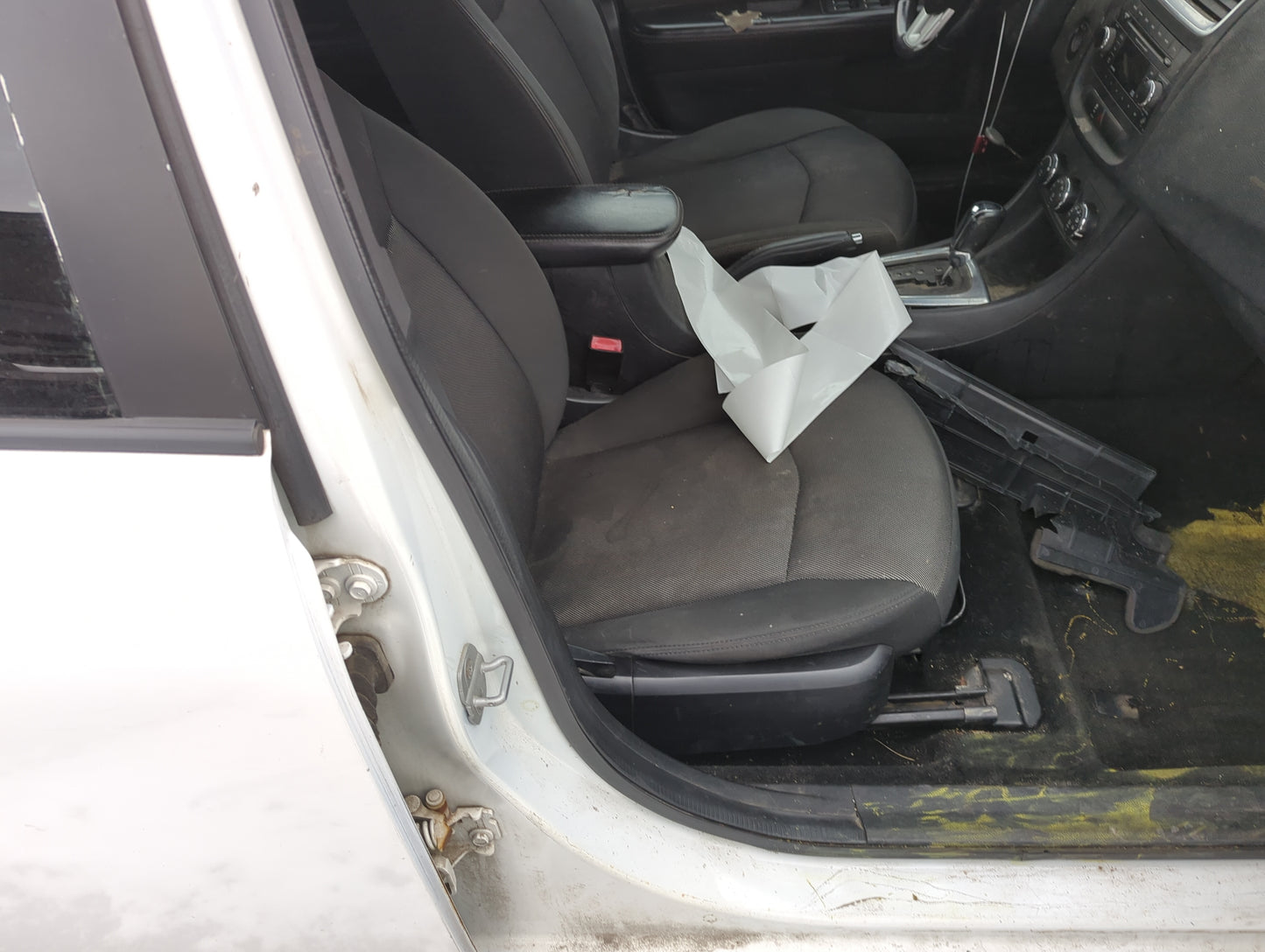 2011-2014 Dodge Avenger Passenger Front Seat Oem 1315627 - Oemusedautoparts1.com