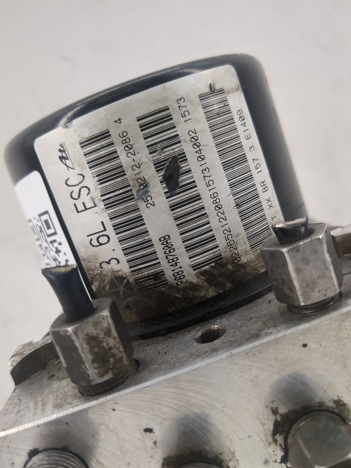 2011-2014 Dodge Avenger ABS Pump Control Module Replacement P/N:P68148760AB Fits Fits 2010 2011 2012 2013 2014 OEM Used Auto