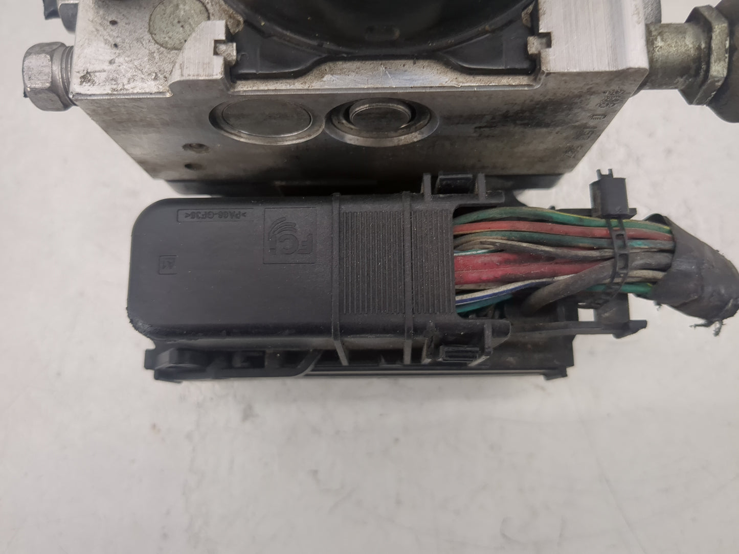 2011-2014 Dodge Avenger ABS Pump Control Module Replacement P/N:P68148760AB Fits Fits 2010 2011 2012 2013 2014 OEM Used Auto