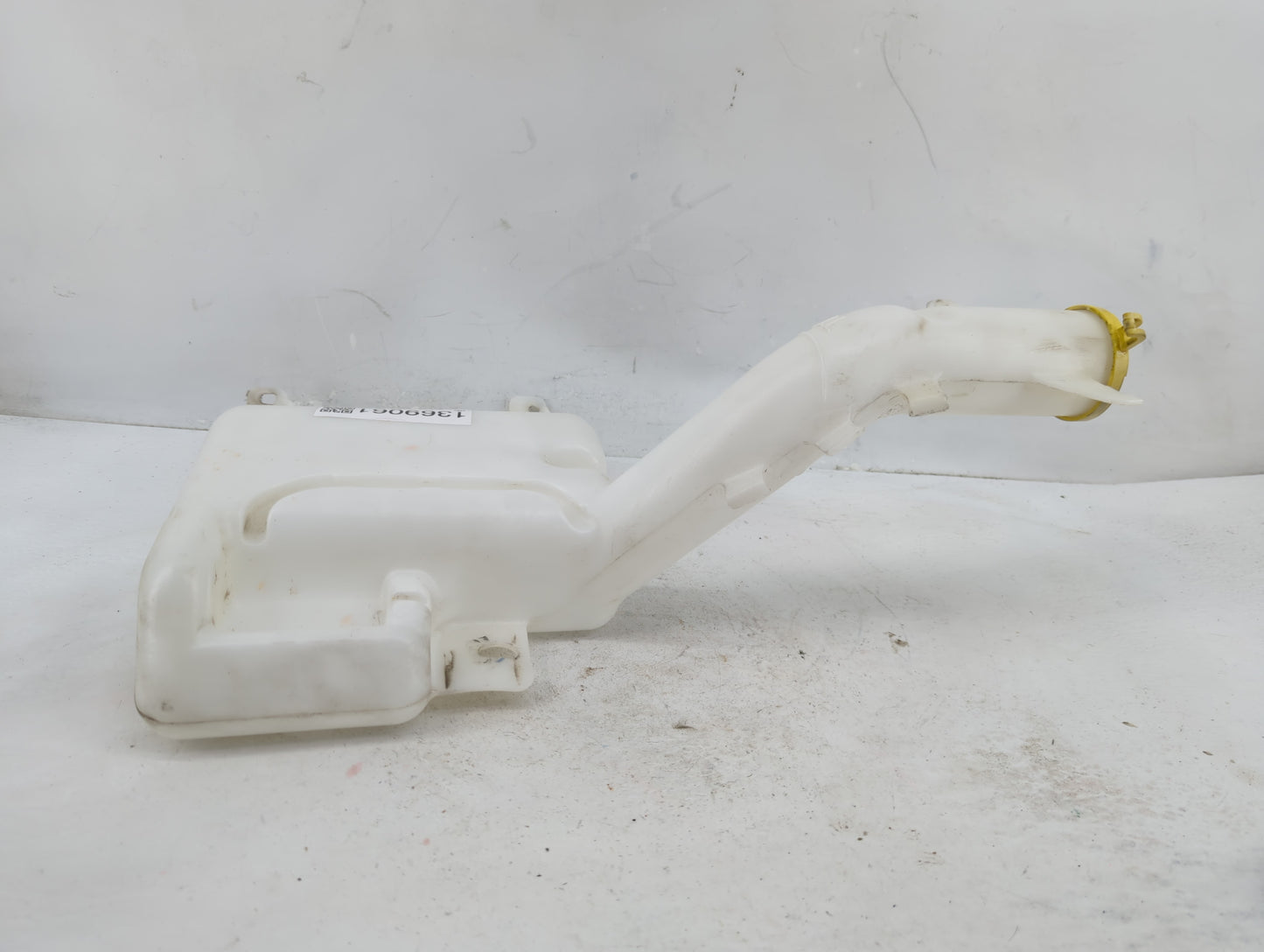 2011-2014 Dodge Avenger Windshield Washer Fluid Reservoir Bottle Oem - Oemusedautoparts1.com