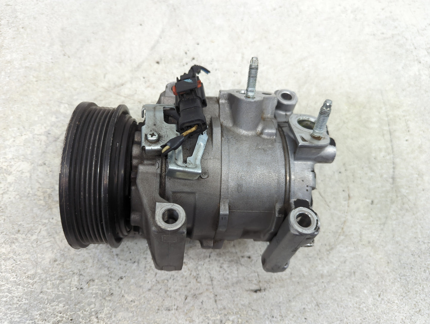 2011-2014 Dodge Avenger Air Conditioning A/c Ac Compressor Oem - Oemusedautoparts1.com
