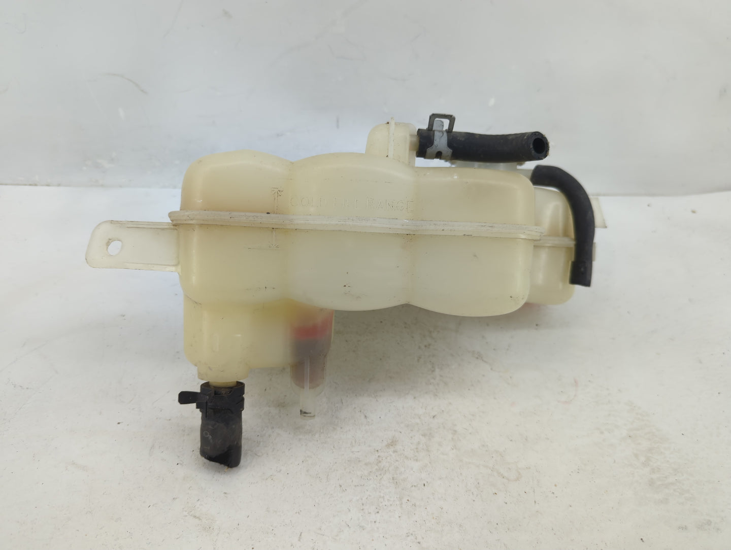 2011-2014 Dodge Avenger Windshield Washer Fluid Reservoir Bottle Oem - Oemusedautoparts1.com