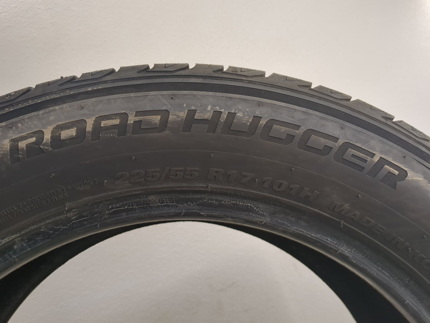 Used Tire 225/55R17 ROAD HUGGER GTP AS/02 101H - Tread Depth 8.5/32 - Oemusedautoparts1.com