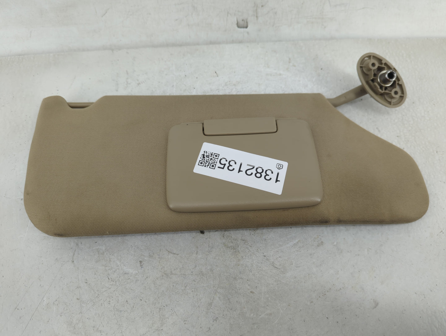2011-2014 Dodge Avenger Sun Visor Shade Replacement Passenger Right Mirror Fits Fits 2011 2012 2013 2014 OEM Used Auto Parts