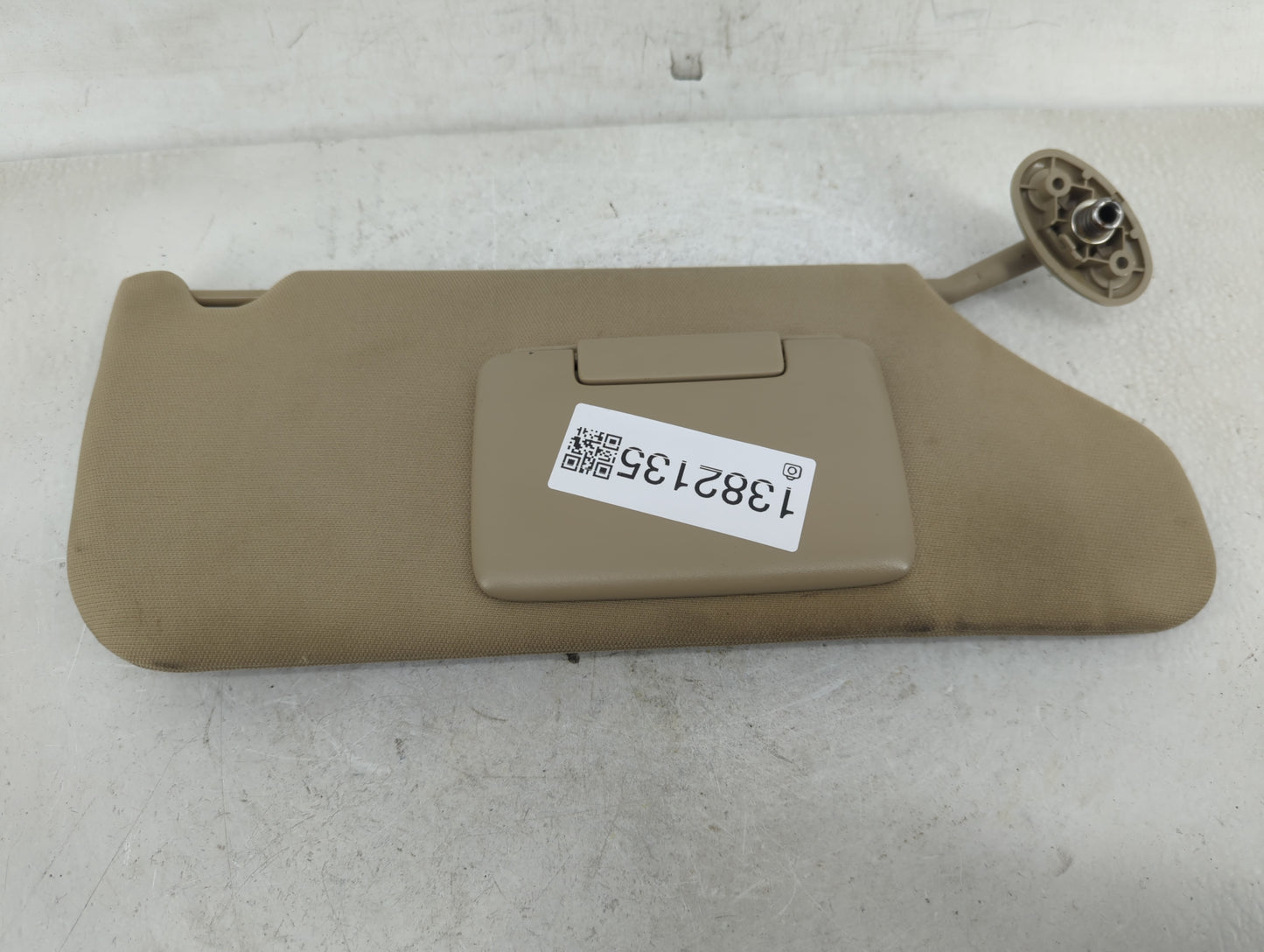 2011-2014 Dodge Avenger Sun Visor Shade Replacement Passenger Right Mirror Fits Fits 2011 2012 2013 2014 OEM Used Auto Parts