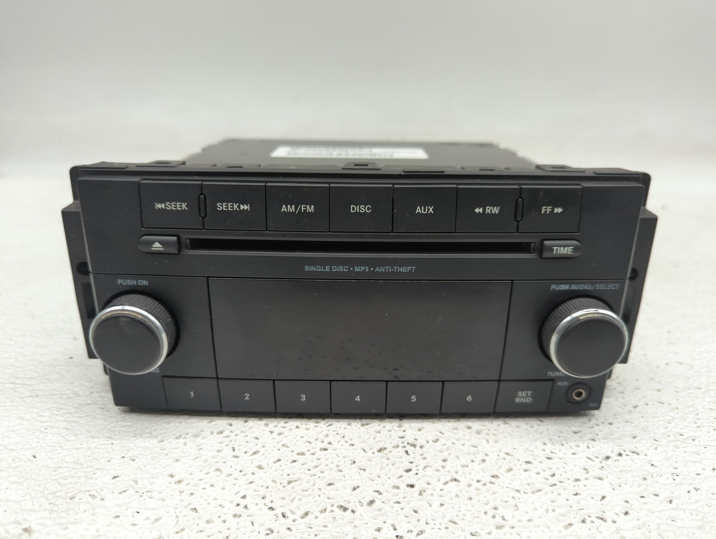2013-2014 Dodge Avenger Radio AM FM Cd Player Receiver Replacement P/N:P05091195AC Fits Fits 2013 2014 OEM Used Auto Parts -