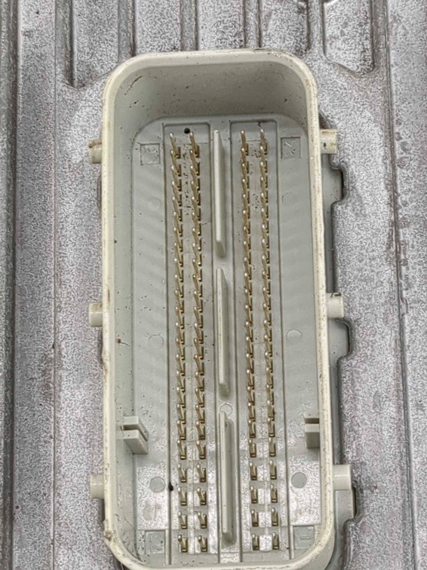 2013 Dodge Avenger PCM Engine Control Computer ECU ECM PCU OEM P/N:P05150761AB T00EM1243XXG4C, 28415242201300 Fits OEM Used 