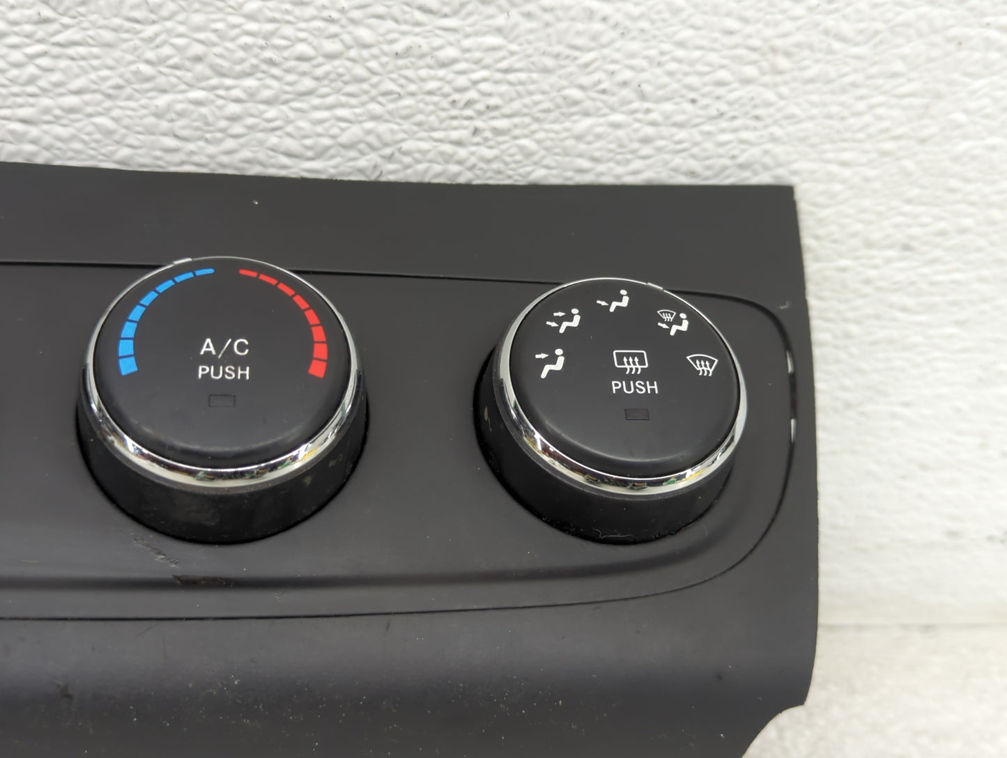 2010-2014 Dodge Avenger Climate Control Module Temperature AC/Heater Replacement Fits Fits 2010 2011 2012 2013 2014 OEM Used