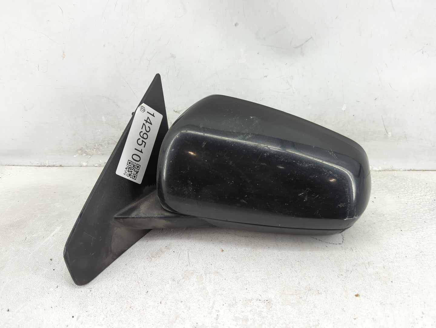 2013-2014 Dodge Avenger Driver Side View Mirror - Left Door Mirror OEM Used - Oemusedautoparts1.com
