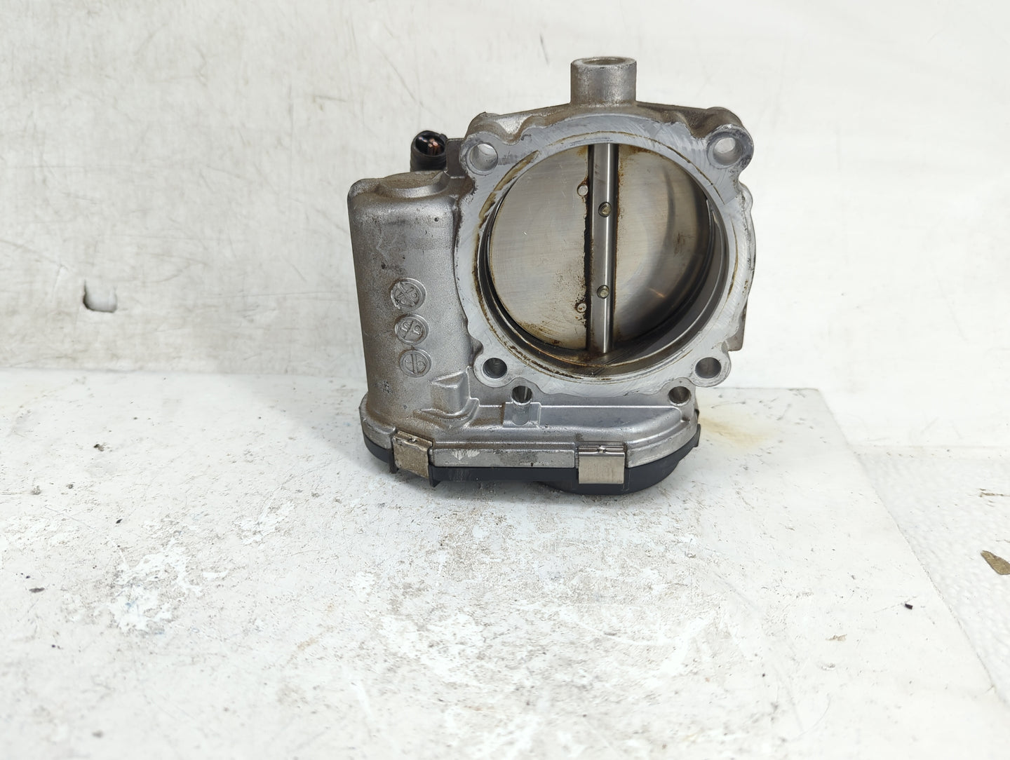 2011-2014 Dodge Avenger Throttle Body P/N:0 280 750 570 05184349AC Fits OEM Used Auto Parts - Oemusedautoparts1.com