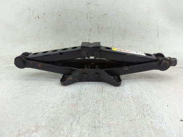 2013 Dodge Avenger Spare Scissor Car Jack - Oemusedautoparts1.com