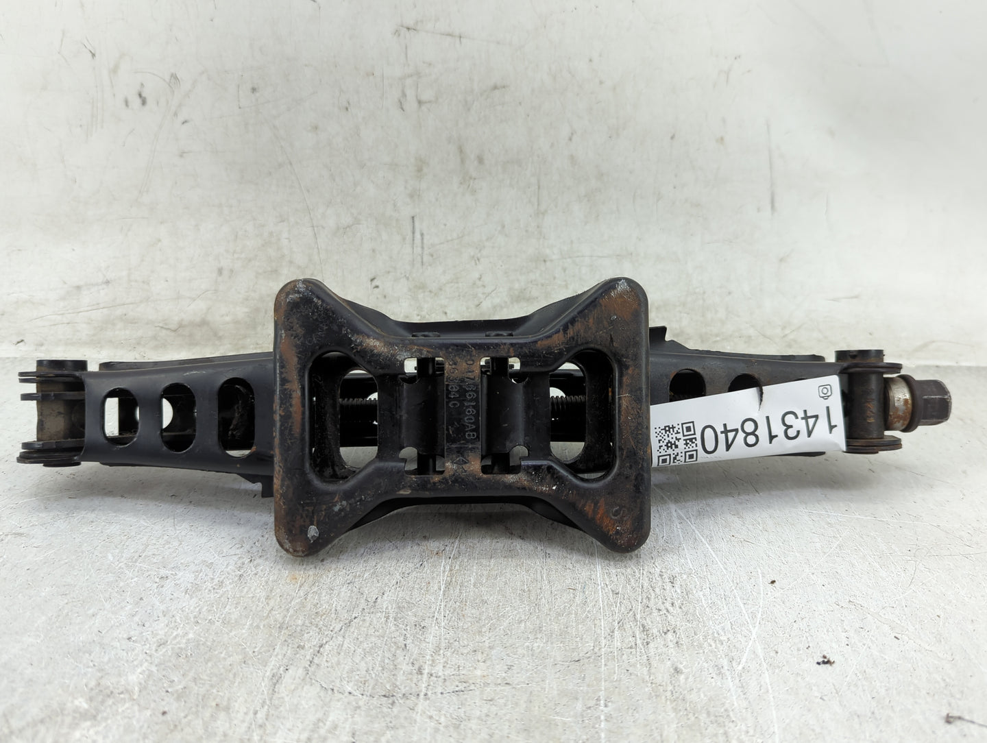 2013 Dodge Avenger Spare Scissor Car Jack - Oemusedautoparts1.com
