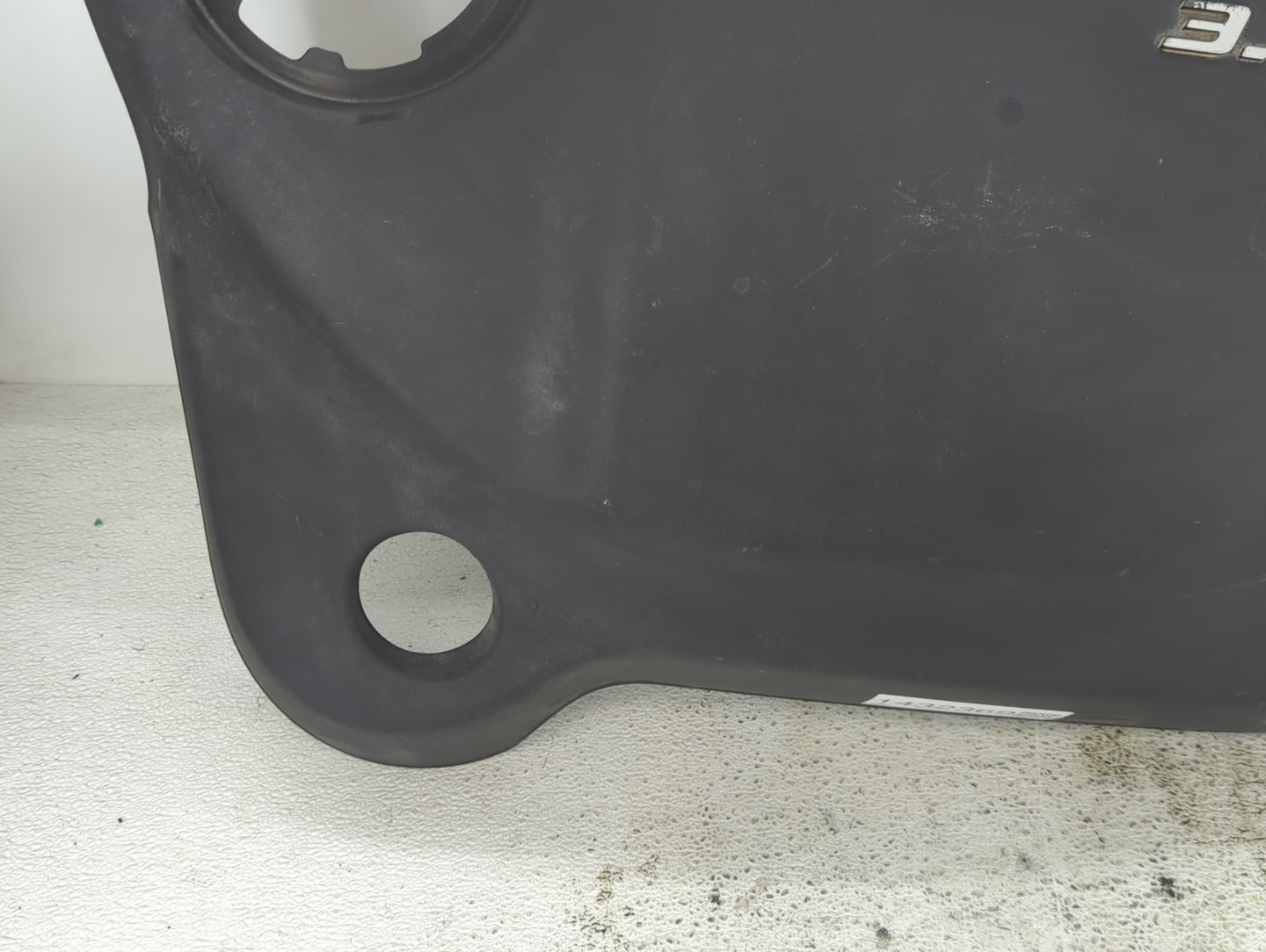 2013 Dodge Avenger Engine Cover 1432369 - Oemusedautoparts1.com