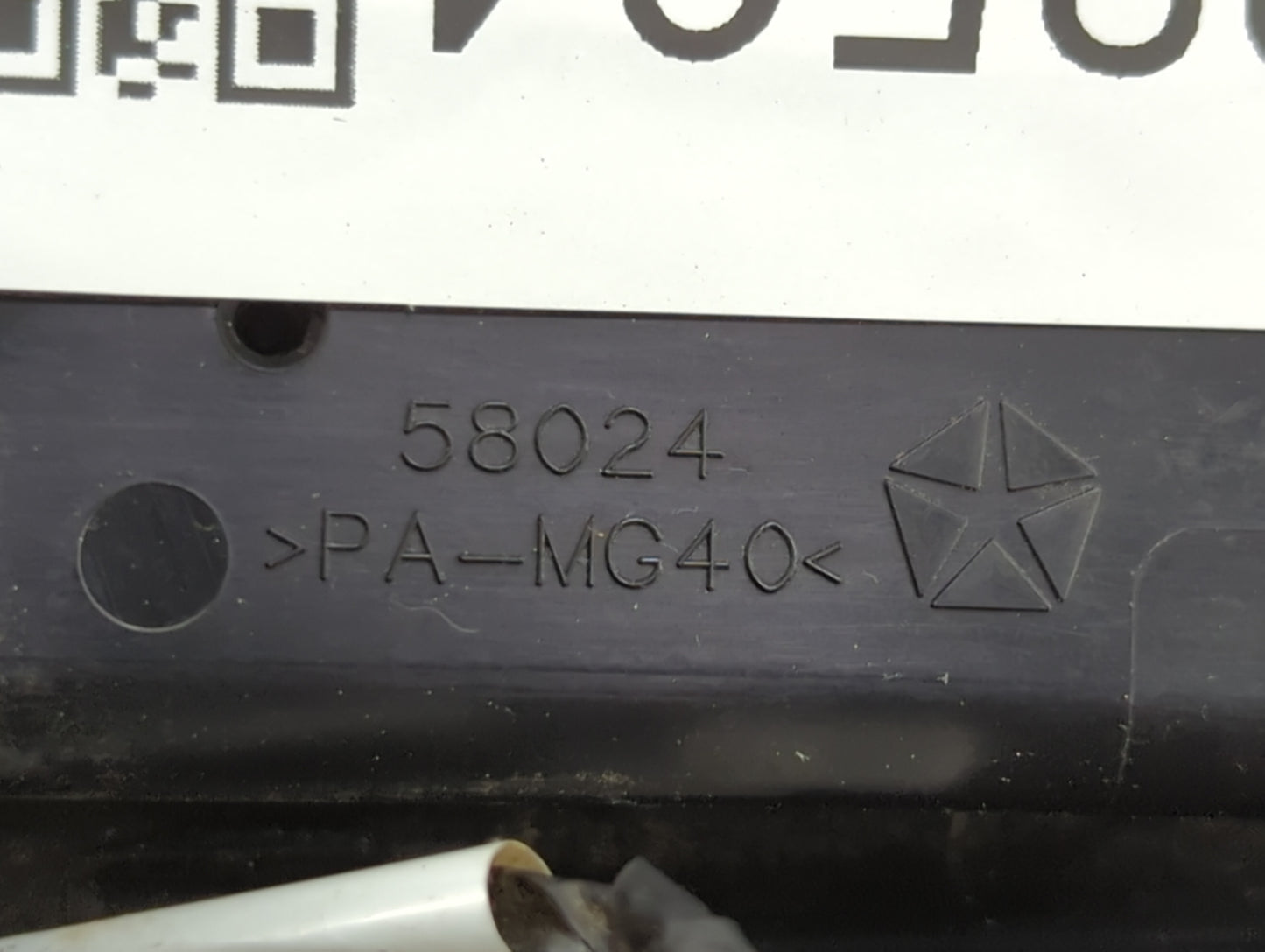 2008-2014 Dodge Avenger Climate Control Module Temperature AC/Heater Replacement P/N:55111888A Fits OEM Used Auto Parts - Oe