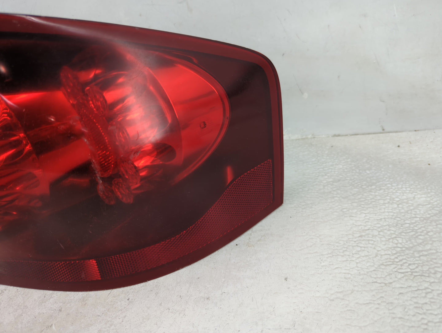 2011-2014 Dodge Avenger Tail Light Assembly Passenger Right OEM P/N:05182522AB Fits Fits 2011 2012 2013 2014 OEM Used Auto P