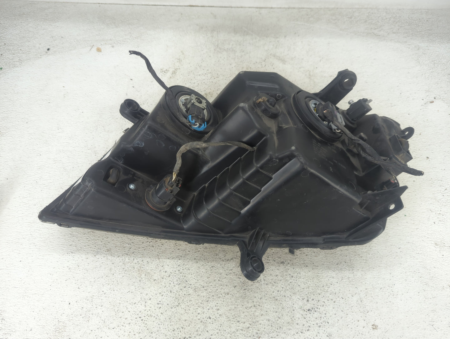 2008-2014 Dodge Avenger Passenger Right Oem Head Light Headlight Lamp - Oemusedautoparts1.com