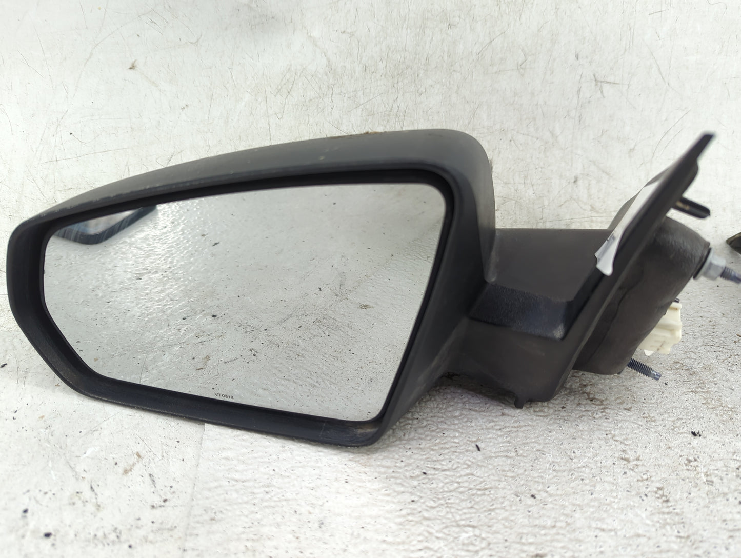 2008-2014 Dodge Avenger Driver Side View Mirror - Left Door Mirror OEM Used - Oemusedautoparts1.com