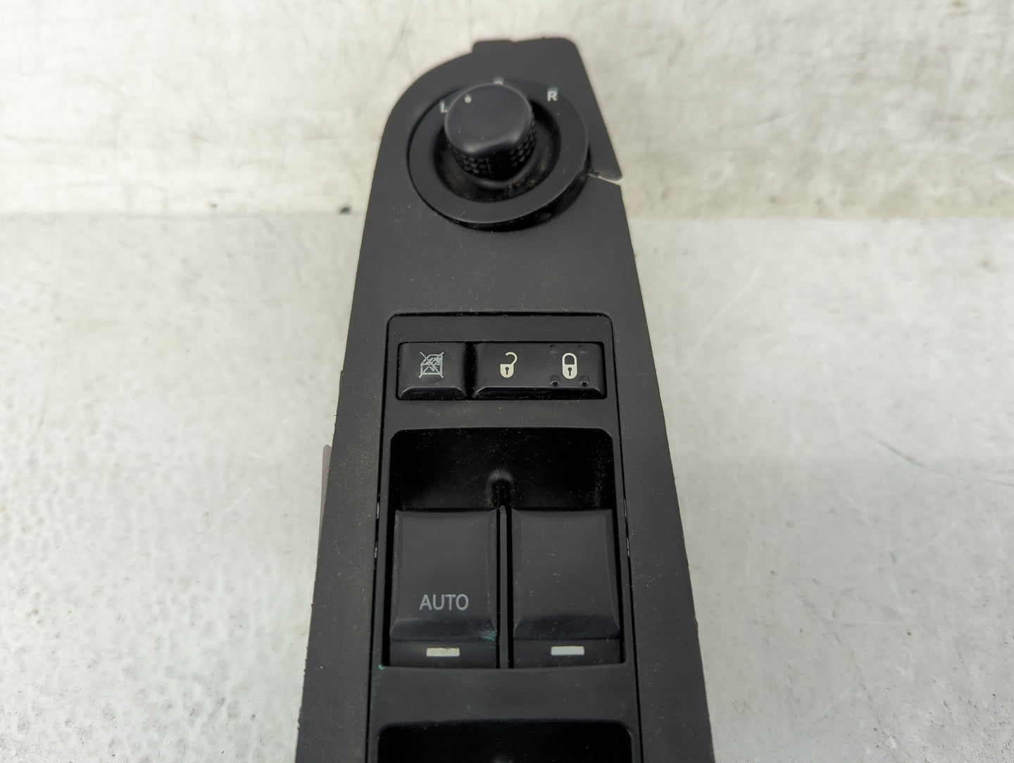 2008-2014 Dodge Avenger Master Power Window Switch Replacement Driver Side Left P/N:04602780AA Fits OEM Used Auto Parts - Oe